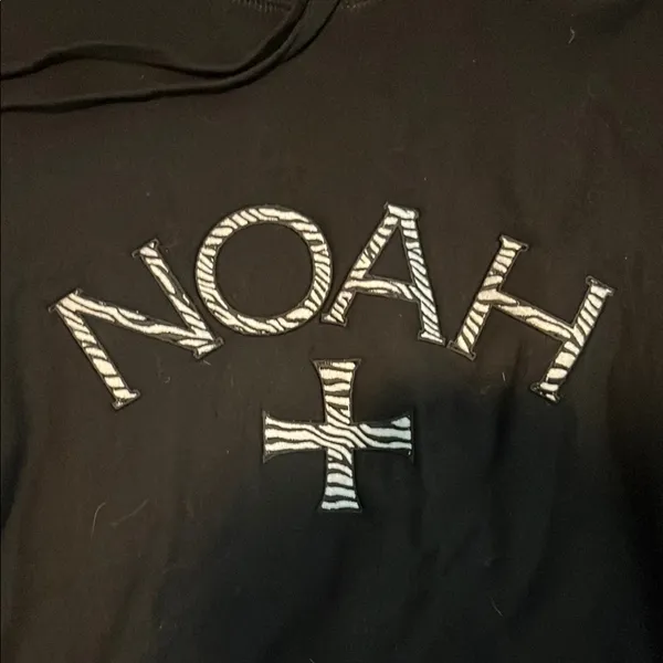 Noah Zebra core logo hoodie Black - Image 2