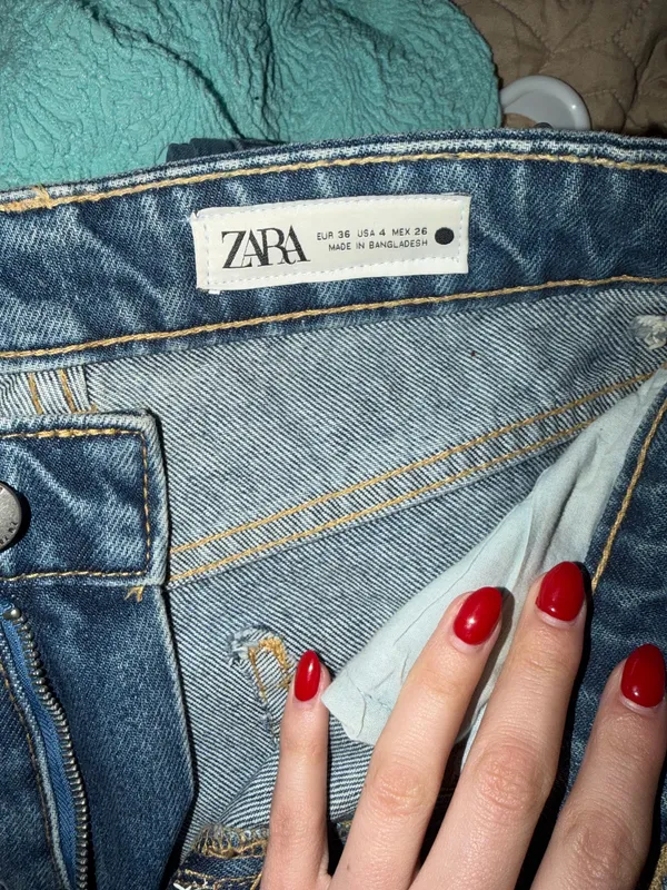 ZARA Jeans - Image 4
