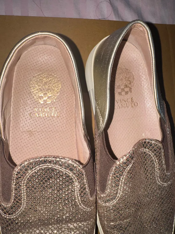 Vince Camuto Women's Gold Metallic Snakeskin Slip-On Sneakers size 7 - Image 3