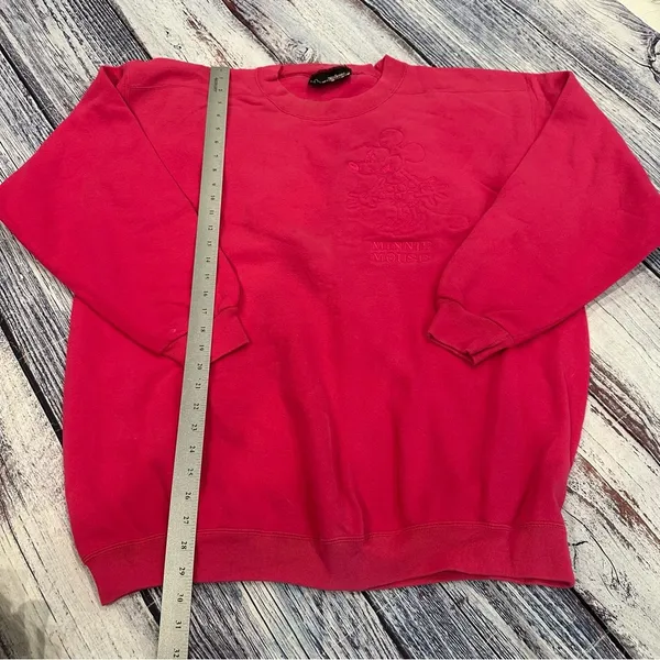 Vintage Disney Pink Embroidered Minnie Mouse Oversized Women’s Sweatshirt - Image 8