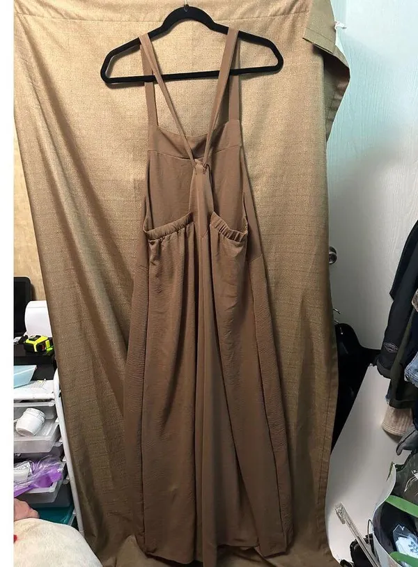 NWT Everyday Chic Boutique Good Day Drawstring Jumpsuit Chocolate Size Medium Brown - Image 4