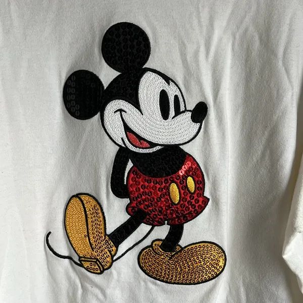Walt Disney World XL women’s Mickey Mouse sequin character shirt. GUC. - Image 2