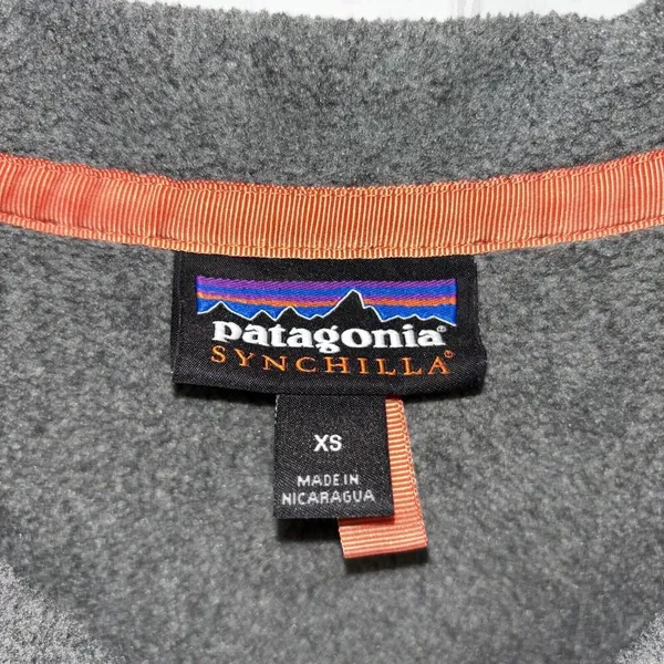 Womens Size XS Patagonia Synchilla Grey Fleece EUC - Image 2