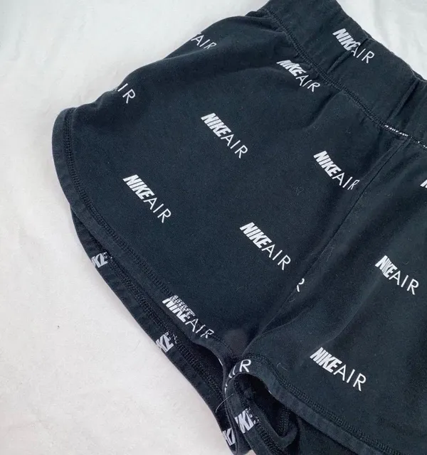 Nike shorts - Image 2