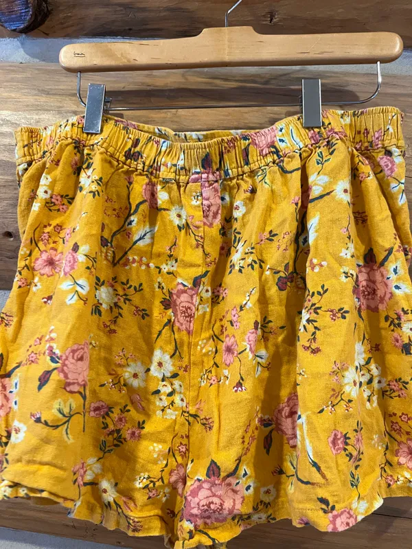 Floral Shorts - Image 2