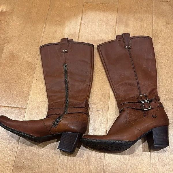Born Lewisa riding western heeled boots brown leather sz 8 39 - Image 2