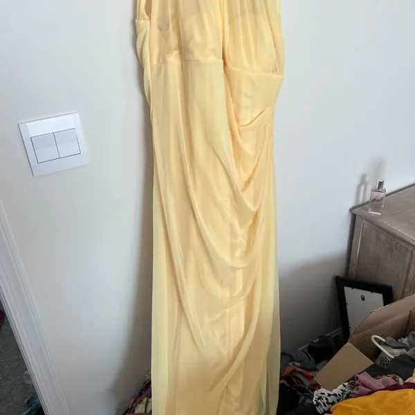 Davids Bridal‎ yellow maxi dress size 20 - Image 4