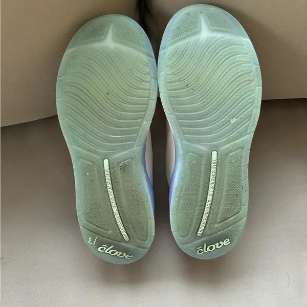 Clove Classic‎ Core Limited Edition Sneakers 9 nurse waterproof workwear - Image 7