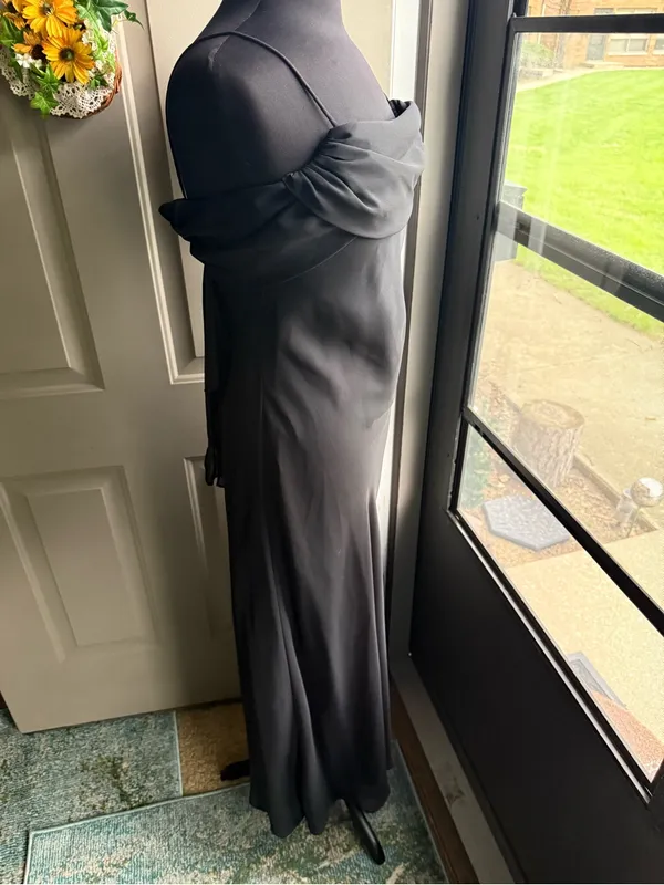 Y2K Betsy & Adam black draped maxi formal prom evening dress, size 8 - Image 3