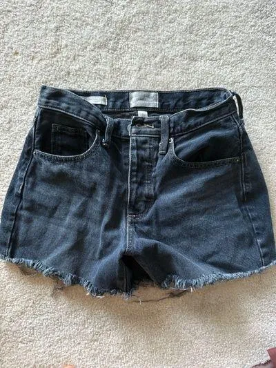 Universal Threads Shorts Women’s - Image 2