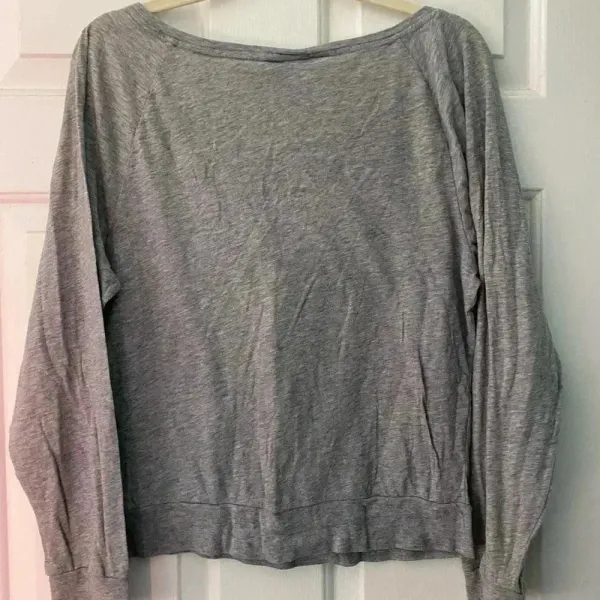 PINK Long Sleeved Boat neck‎ Gray Top Size S - Image 2