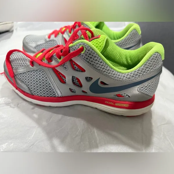 Nike Dual Fusion Running Shoes Silver Red Volt Women’s Size 8 - Image 11