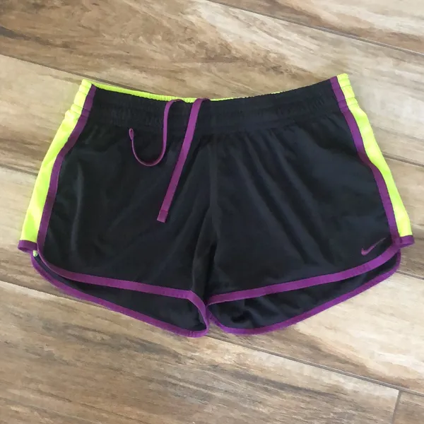 Nike drifit black running shorts - Image 3
