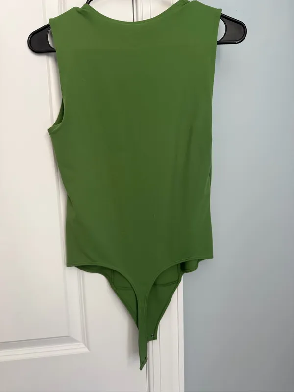 Abercrombie & Fitch Green Bodysuit - Image 5