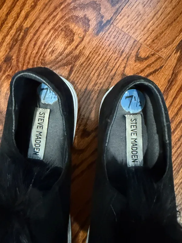 Steve Madden pompom slip on sneakers - Image 3