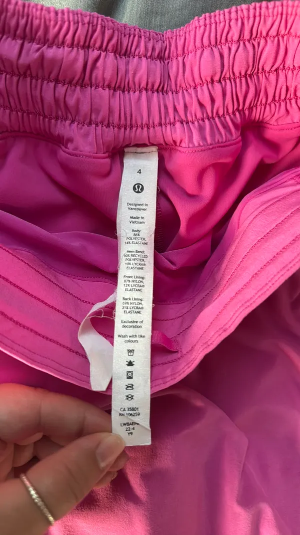 Lululemon Hotty Hot Skirt  - Image 4