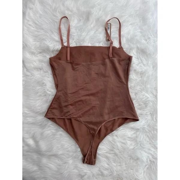 Skims Barely There Shapewear Bodysuit Sienna Size XL - Image 4