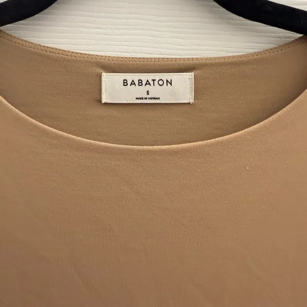 Babaton Contour Crew Long sleeves tan Bodysuit size small - Image 7