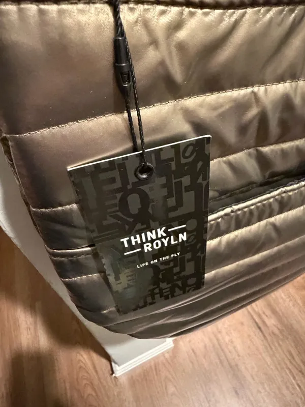 Think Royln metallic silver quilted handbag with horizontal stitching - Image 3