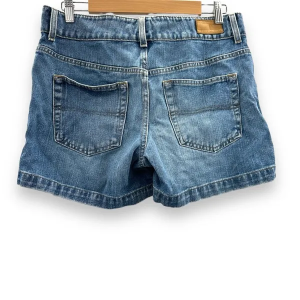 Vintage Tommy Hilfiger Medium Wash High Rise Denim Shorts Sz‎ 8 - Image 2