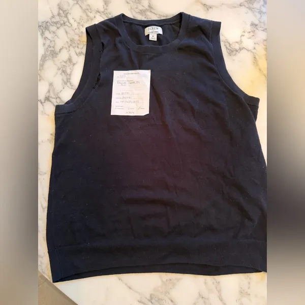 EUC J. Crew Jackie Shell Cotton Sweater Vest Black M holes in right arm seam - Image 4