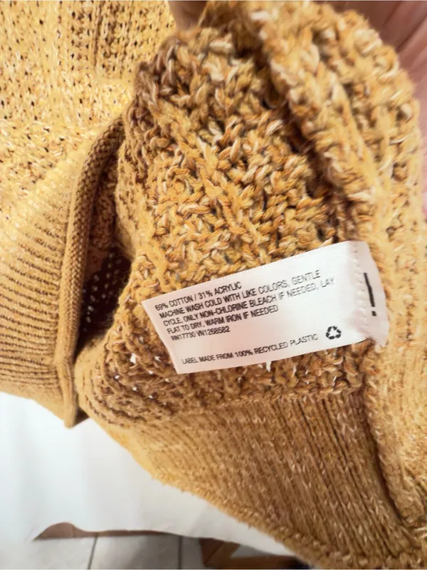 Universal Threads Womens‎ Sweater Size L Gold Knit Waffle Cozy Oversized - Image 8