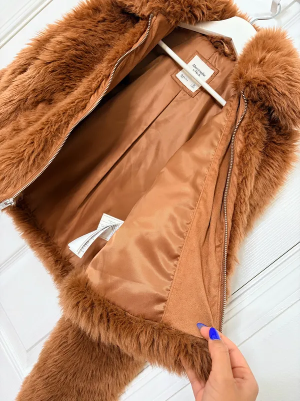 Abercrombie & Fitch Women’s XS Brown Faux Fur Cropped Jacket Zip Chic Glam Y2K - Image 6