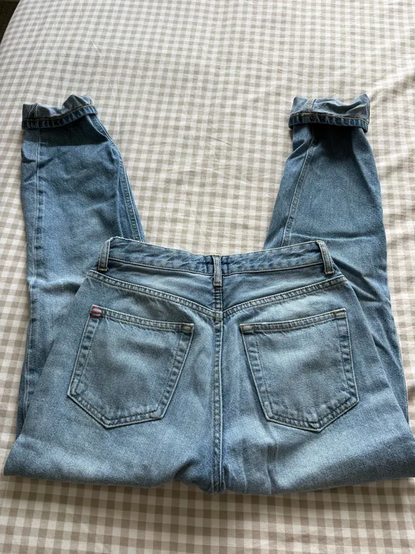 Urban Outfitters BDG Mom Jeans - Image 3