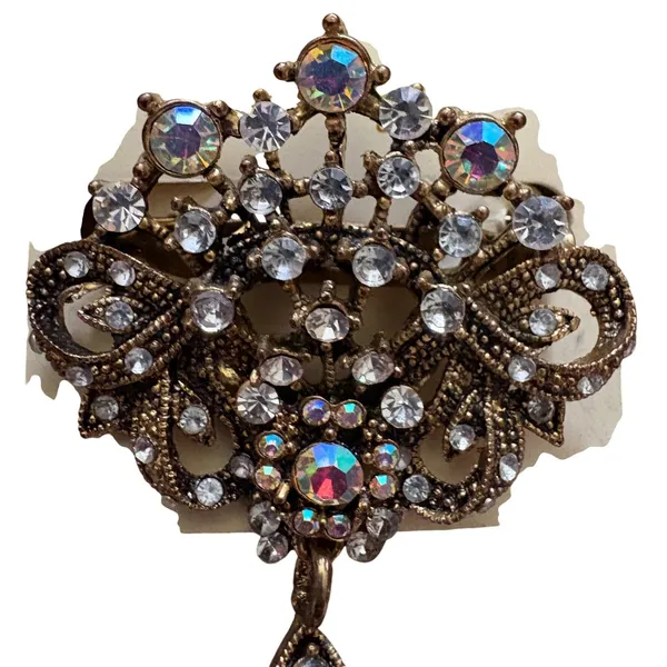 And Lovely Antique Gold Tone Aurora Borealis‎ Filigree Dangle Brooch Pin NWT - Image 3