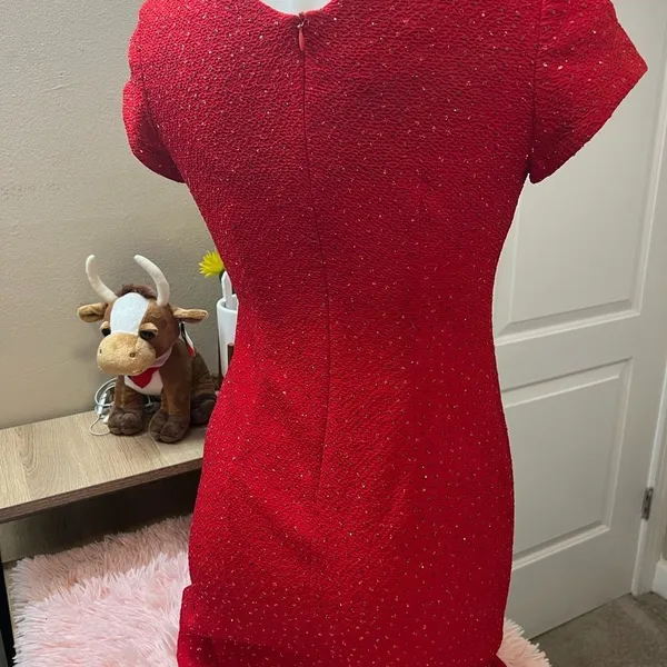 David Warren Petites Vintage Red Sequin V-Neck Cap Sleeve Sheath Dress Size 4P - Image 8