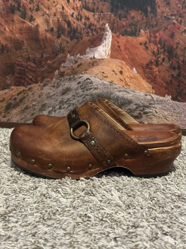 Frye Brown Distressed Leather Studded Clogs with Ring Strap - Image 5