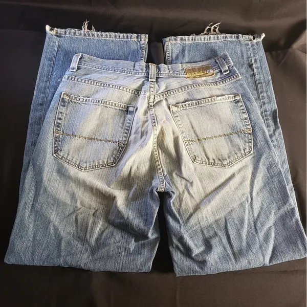 Buckle 67 San Antonio Distressed Jeans Women’s 31‎ - Image 2