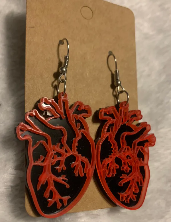 SheIn Heart Earrings - Image 5