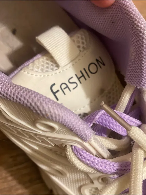 Womens Size 37 US 6.5 Fashion Sneakers Tennis Shoes White With Lavender Purple - Image 10