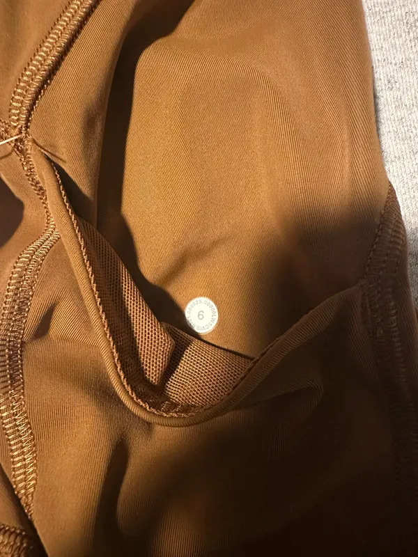 Lululemon Power Thru Leggings 25" - Image 5