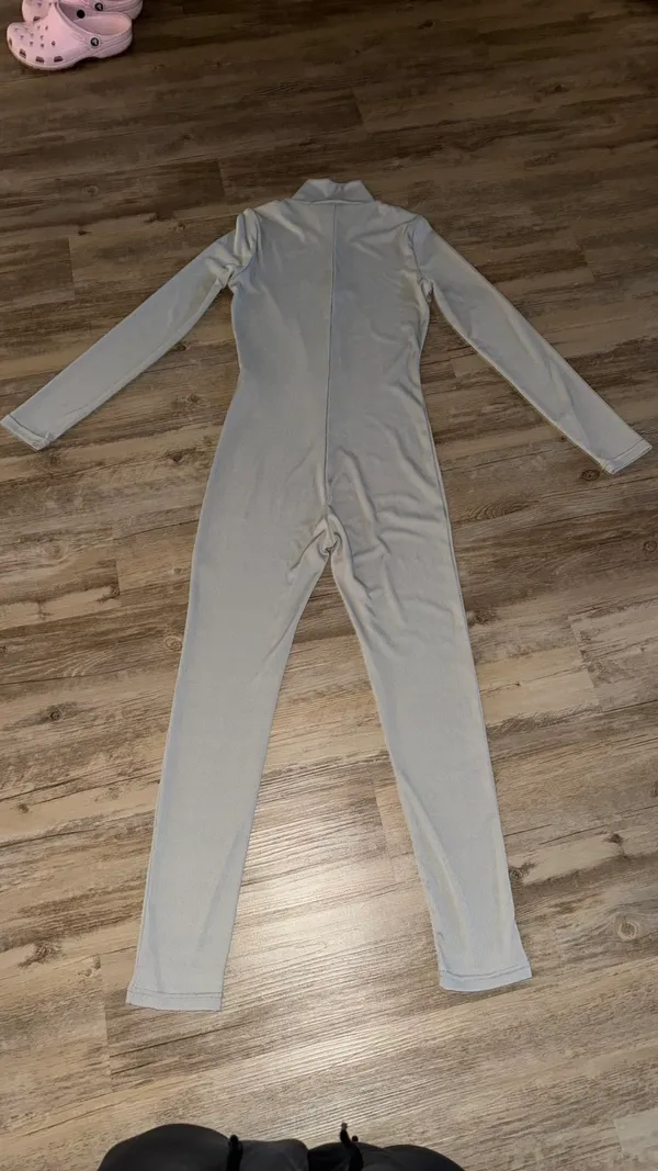 SheIn Grey bodysuit - Image 4