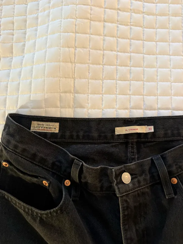 Levi’s XL Straight Jeans in Influential Lady - Image 4
