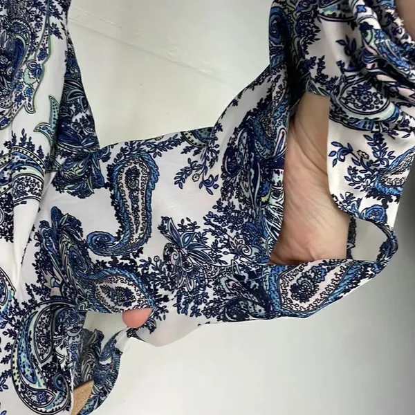 DR2 by Daniel Rainn Blue White Paisley Shift Dress Tassel Tie Neck Split MEDIUM - Image 6