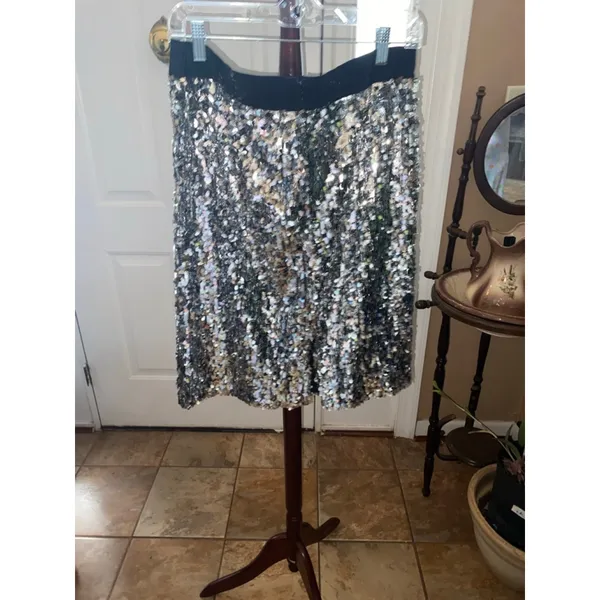Women's Vince Camuto Sequin Skirt Size 14 Silver - Image 6