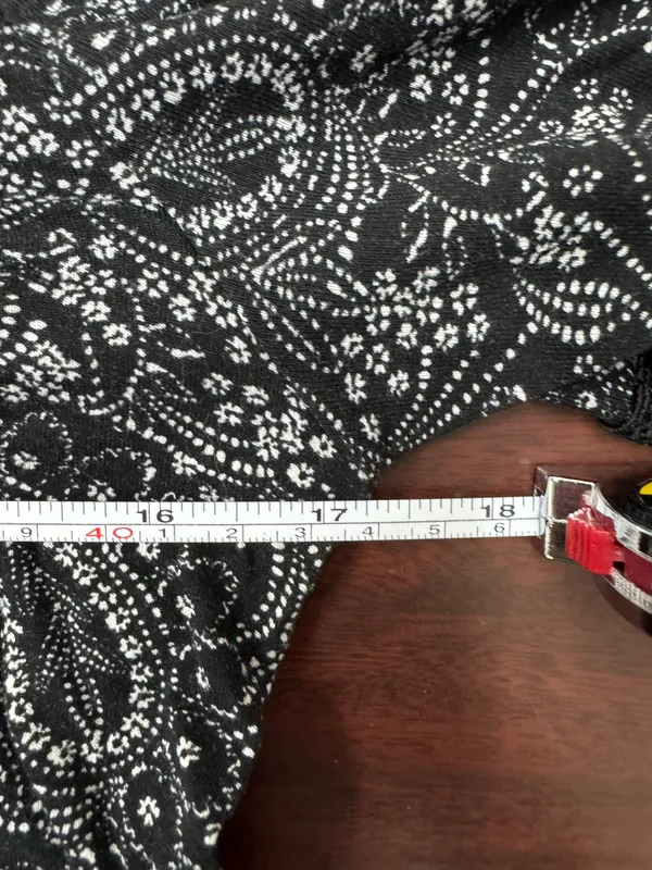 Old Navy Peasant Top - Image 6
