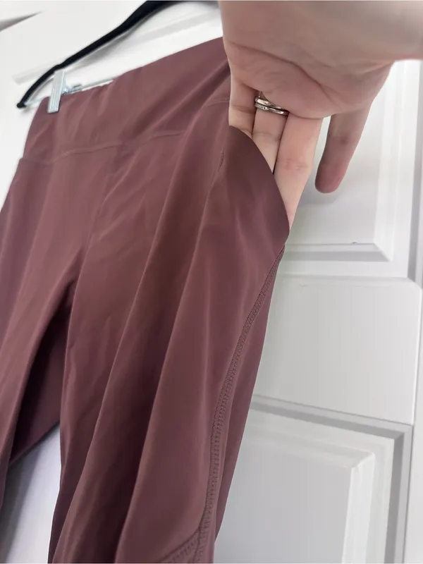 Vuori - Cropped Brown Leggings - Image 3