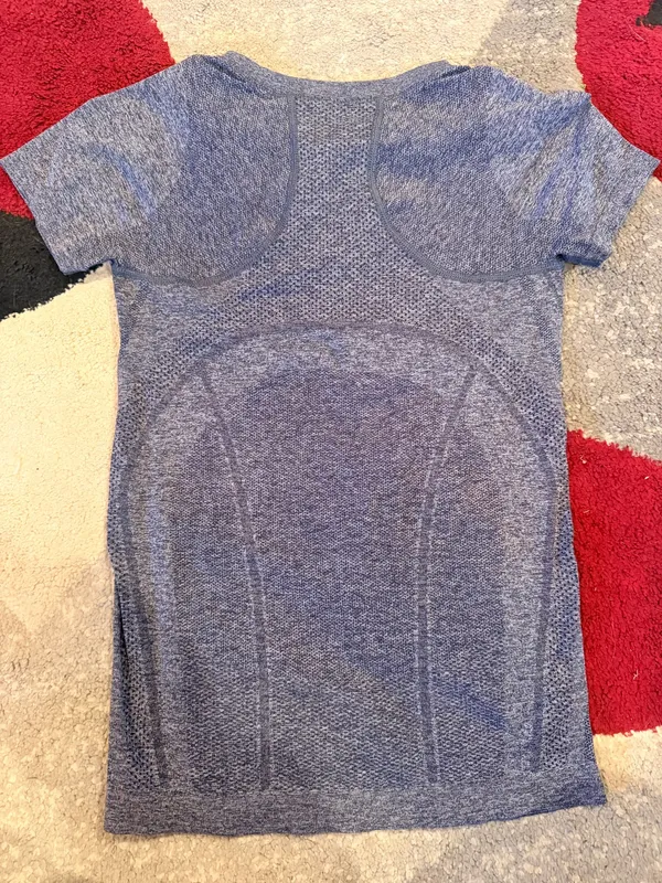Athletic Top Blue Size undefined - Image 2