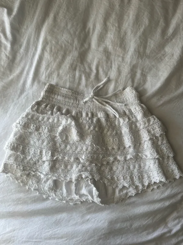 Blanco by Nature white ruffle mini skirt - Image 2