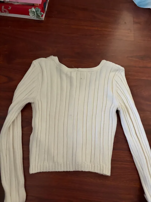 Hollister Sweater Top Crop - Image 3