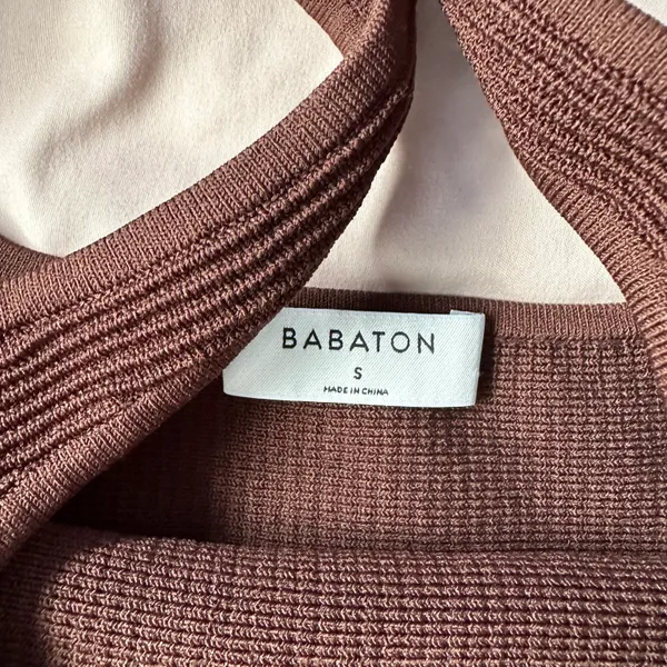 Aritzia babaton crop tank - Image 2