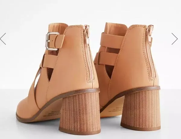 DV by Dolce Vita Drako Strapy Ankle Boots 8 Tan Booties Stacked Heel Vegan - Image 5
