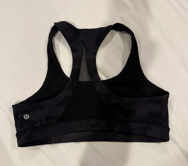 Lululemon EUC Dark Camo Sports Bra 12 - Image 3