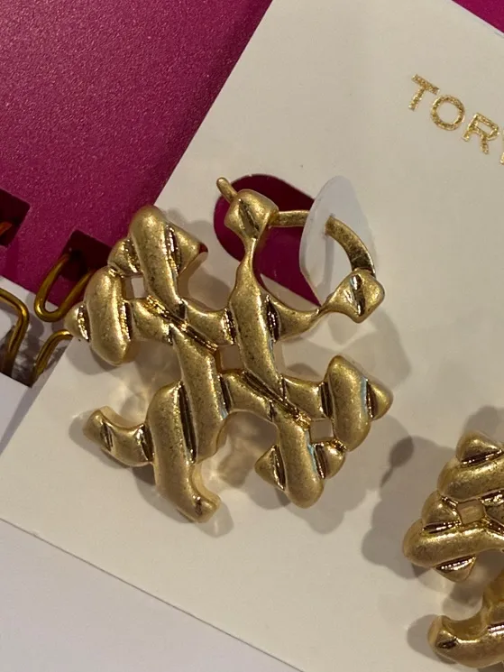 Tory Burch | Gold Plated Twisted Logo Hoop Earrings | Medium - Image 2