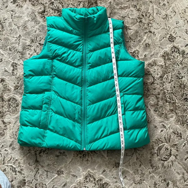 LAND’S END puffer vest 🌷 - Image 9