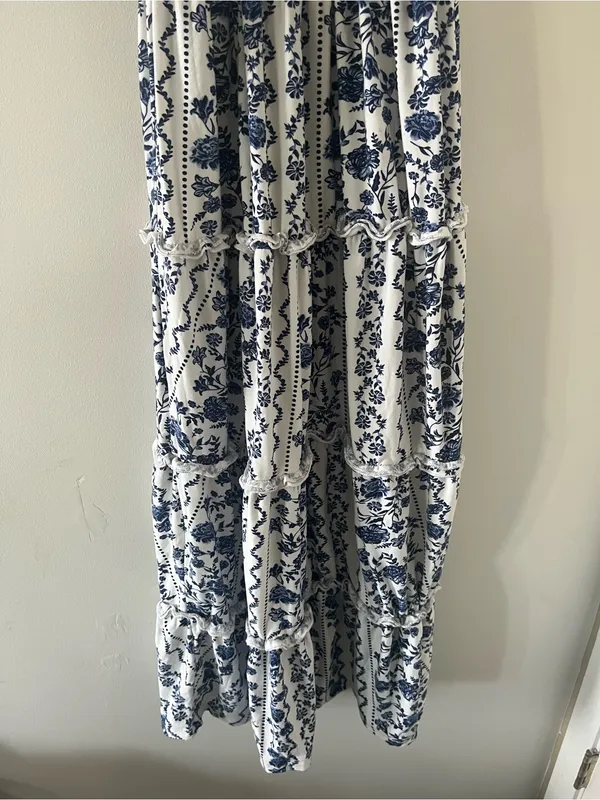 Blue White Floral Smocked Maxi Dress 1X Cottagecore Euro Summer Coastal Vacation - Image 3